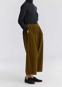 Black Crane - Corduroy Wide Pants in Dark Olive