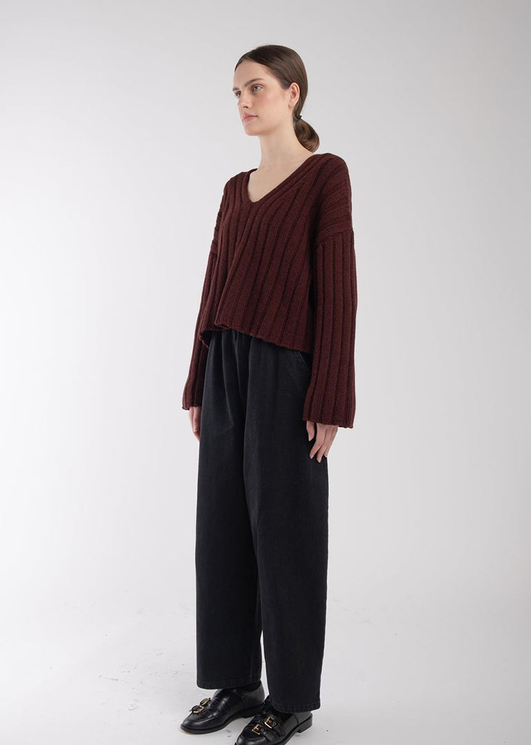 Micaela Greg - Cropped Ribbed Pullover in Plum