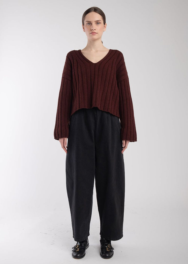 Micaela Greg - Cropped Ribbed Pullover in Plum