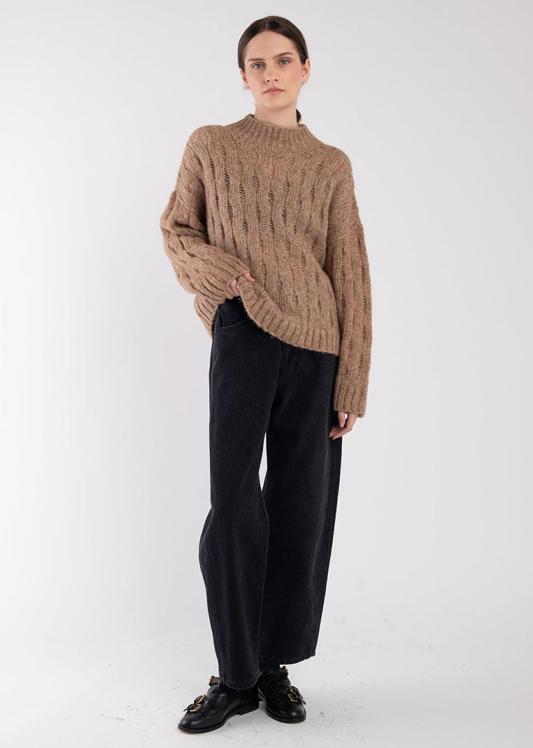 Micaela Greg - Wave Cable Pullover in Caramel